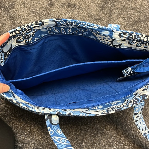 Vera Bradley Turnlock Tote,Blue Star Medallion,large, organized,Christmas gift - Picture 5 of 13